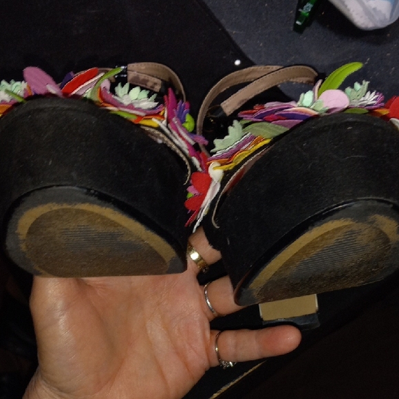 Betsey Johnson Striped Heels with Floral Accents - Picture 8 of 9